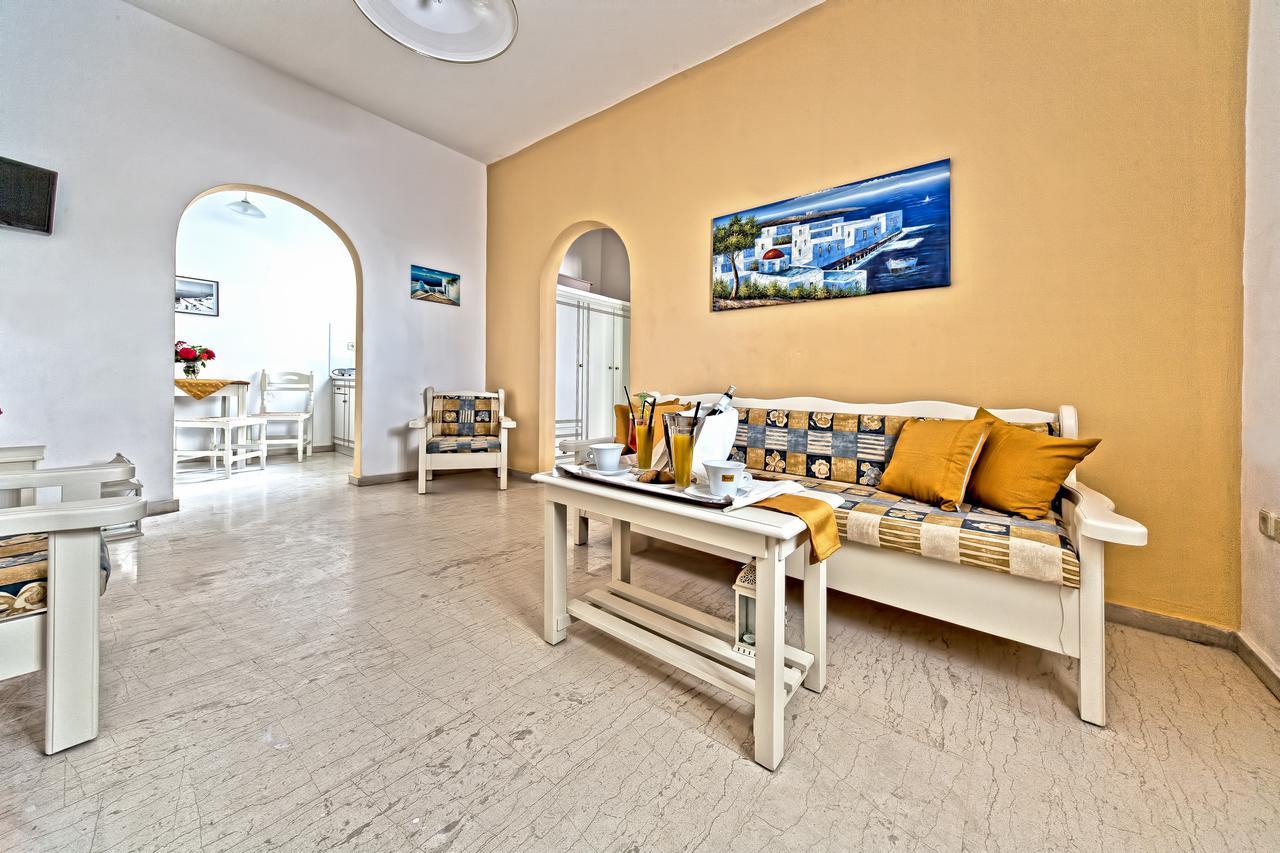 Sellada Apartments Kamári Exteriér fotografie